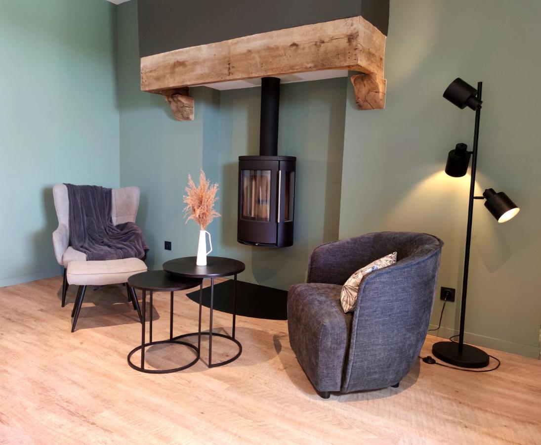 La Douce Halte - Gites Avec Spa Ou Sauna Saint-Ouen-Des-Toits エクステリア 写真